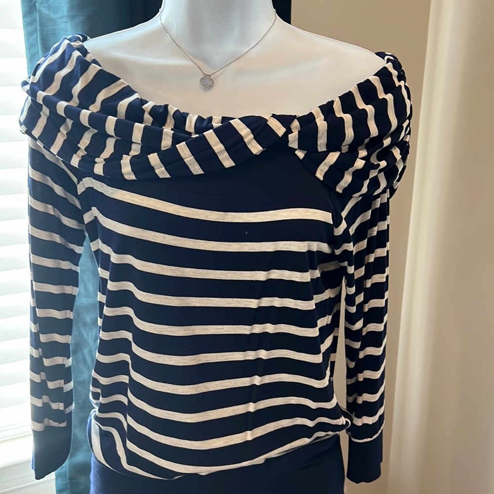 Boat neck top